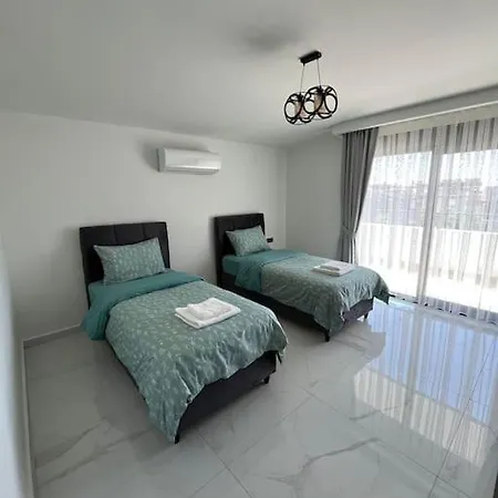 3-1 Duplex 500 Meters To Cleopatra *